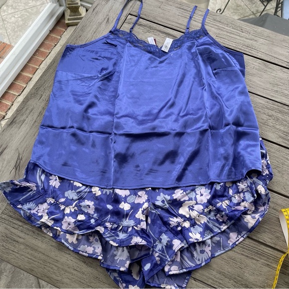 Adore Me Linny Plus Satin Camisole & Shorts Set Womens Size 1X NWT - Picture 1 of 9